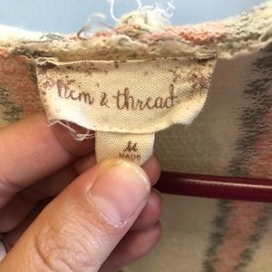 Hem & thread pullover. Relaxed fit.